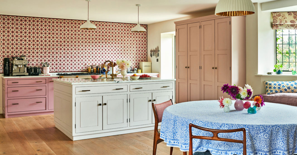 Lucy Elworthy - Award Winning Interior Designer Near Salisbury Wiltshire.